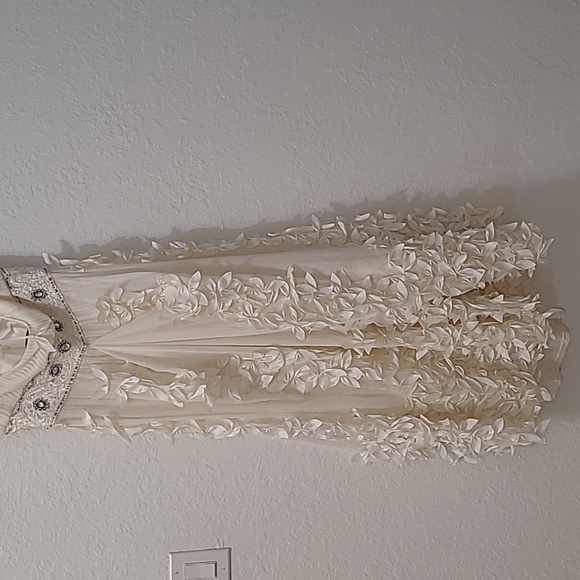 Sue Wong Nocturne Silk Dress Elegant Cream Floral Dress Wedding Party Size 10 - Picture 12 of 15